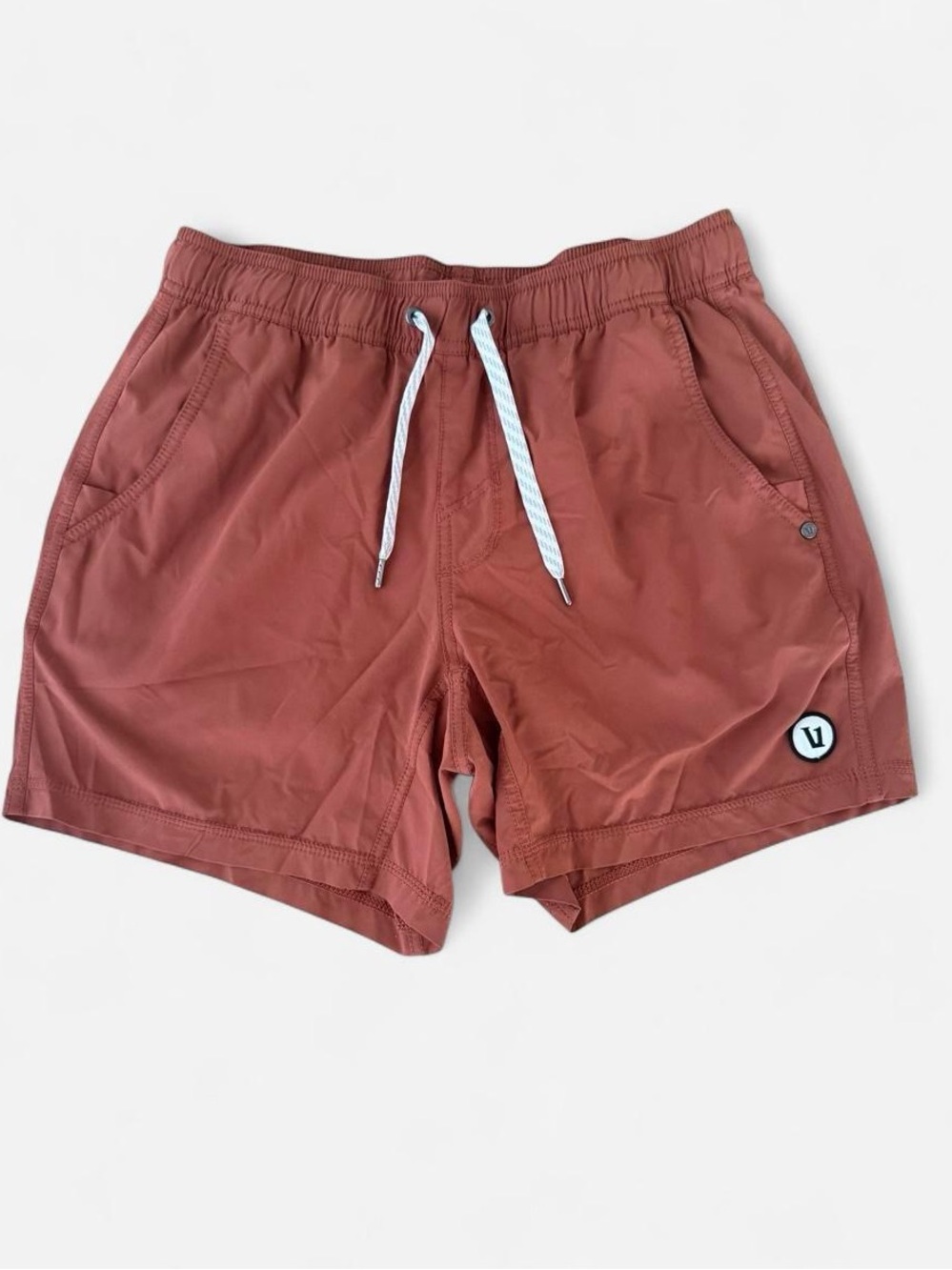 Vuori Men's Kore Short in a terracotta red-clay size 28 5” inseam